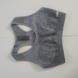 Gymshark ombré seamless sports bra in size small. Gray.
